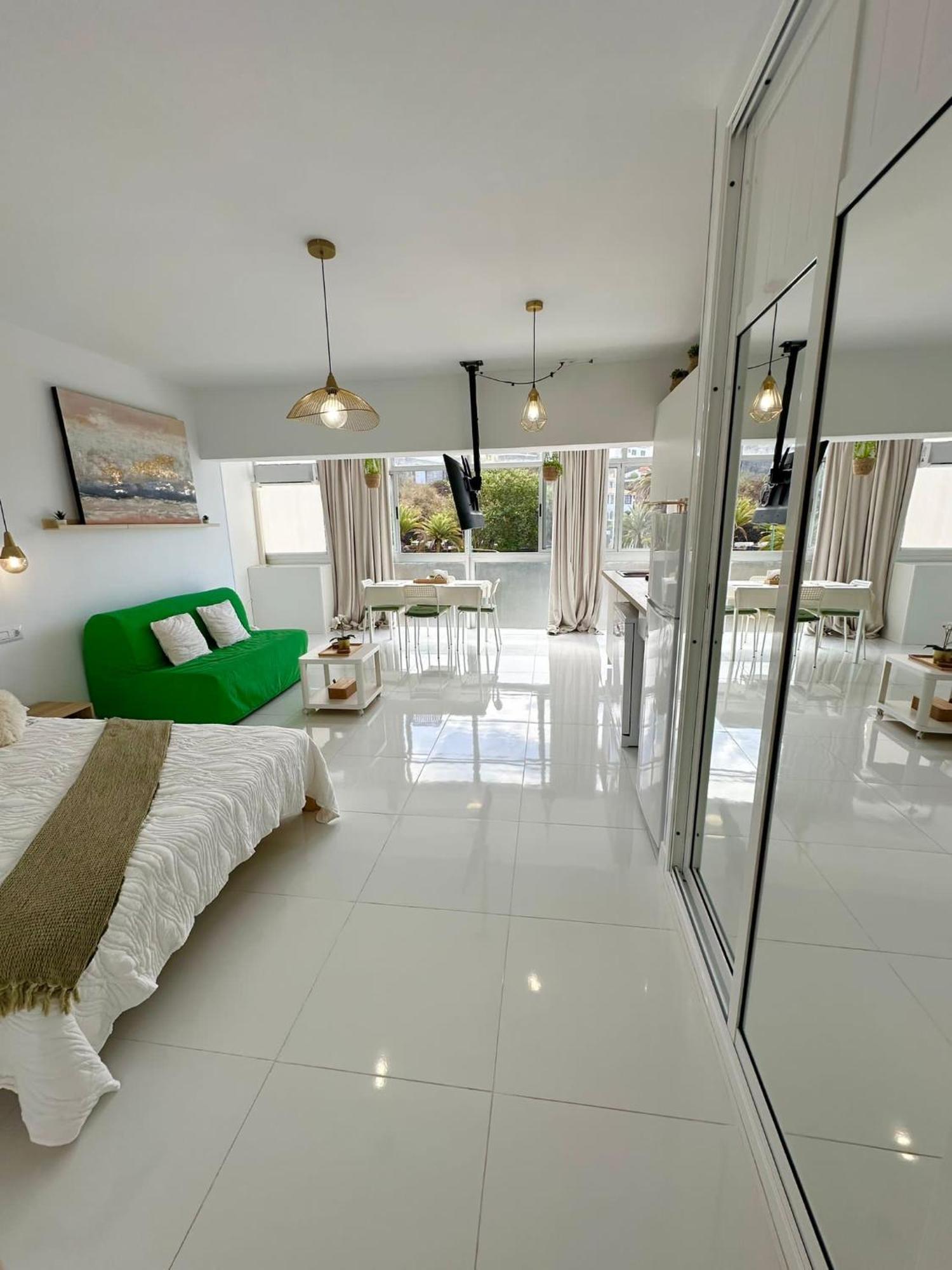 Paradise Studio Belair Wifi, Piscina, Parking 拉克鲁斯 外观 照片
